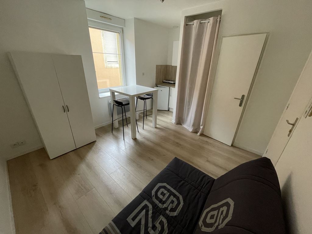 Appartement Studio VESOUL 312€ ROUGE IMMOBILIER