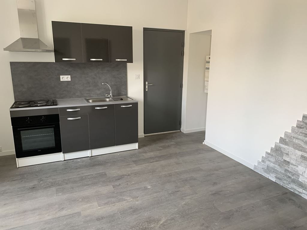 Appartement T1 VESOUL 360€ ROUGE IMMOBILIER